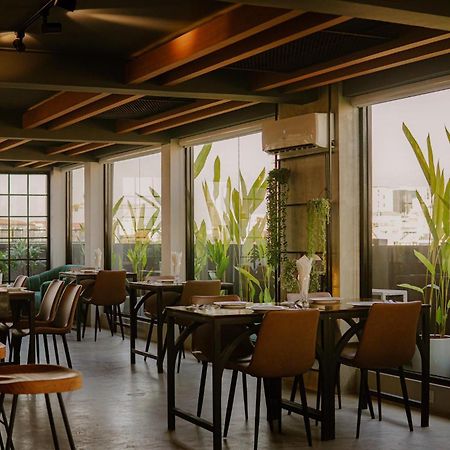 Serene Stays Hotel Yangon Exterior photo